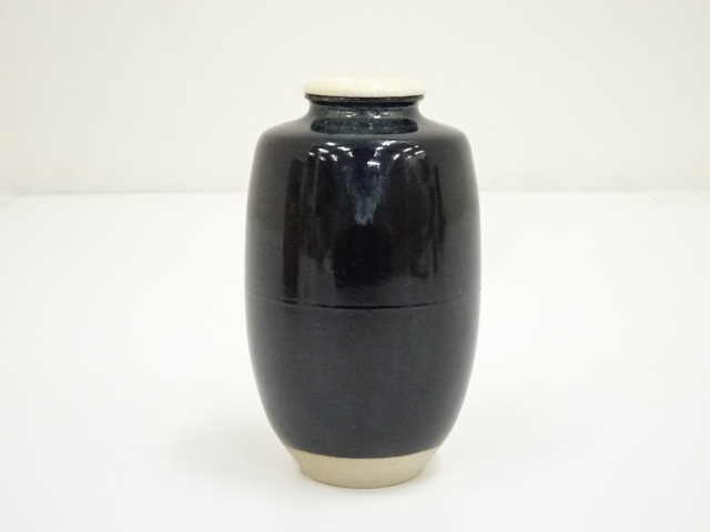 【中古品】茶道具　山岡徹山造　香春肩衝茶入（共箱） 道具 ] - 道具 香春焼 二代 山岡徹山造 肩衝茶入（仕覆付）（共箱